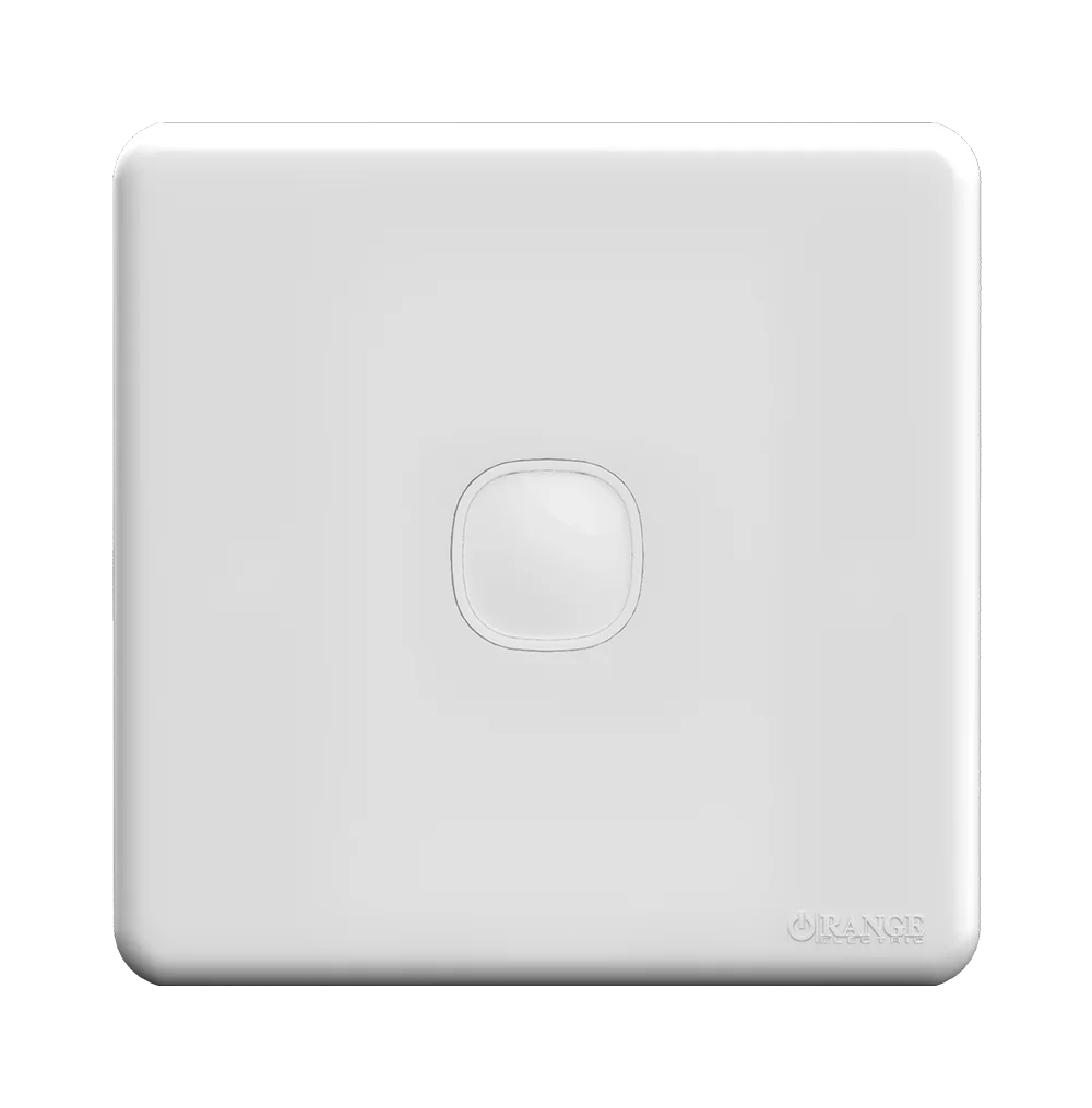ENIGMA 1Gang Blank Plate with Removable Plug Classic White (British Standard)