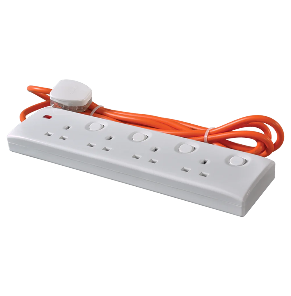 13Amp. Trailer Socket with 13Amp. Fused Plug Top & 10m Wire White