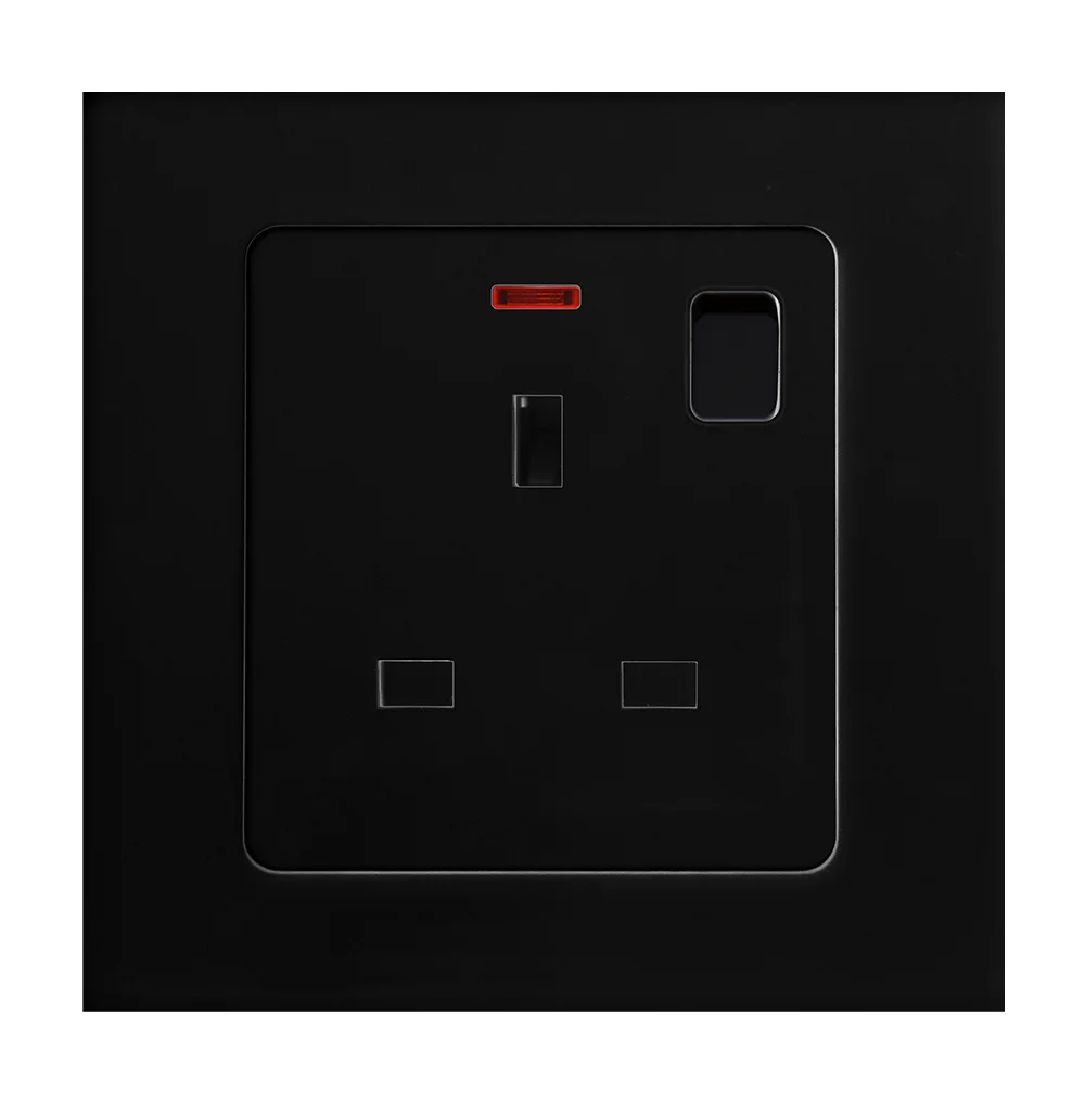 VIRAGO 13Amp. Single 1Pole Switched Socket Outlet with Indicator Black